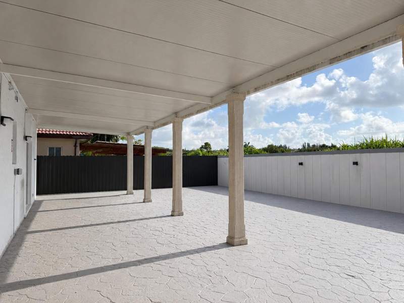 5 bedroom SingleFamilyResidence at 1361 NE 42nd Avenue, Cristys Homes, Homestead — photo 4