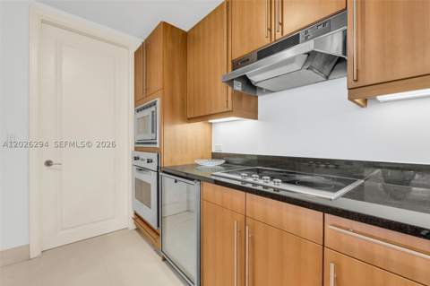 1425 Brickell Ave 51A, Miami FL - photo 6 of 31