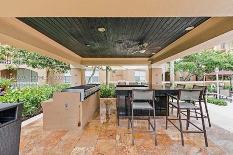 19555 E Country Club Dr 8408, Aventura FL - photo 23 of 28