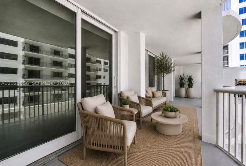 2 bedroom Condominium at 5401 Collins Ave 107, The Carriage House Condo, Miami Beach — photo 2