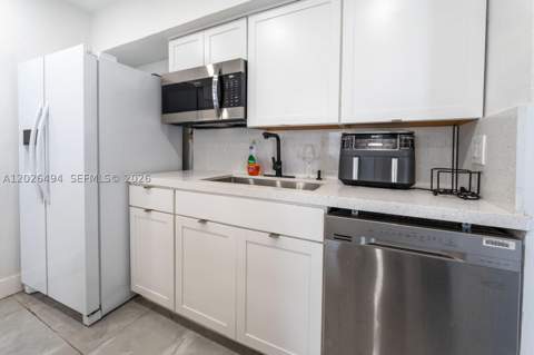 711 85th St, Miami Beach FL - photo 18 of 21