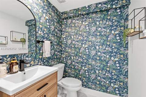 577 NW 204th St, Miami Gardens FL - photo 17 of 35