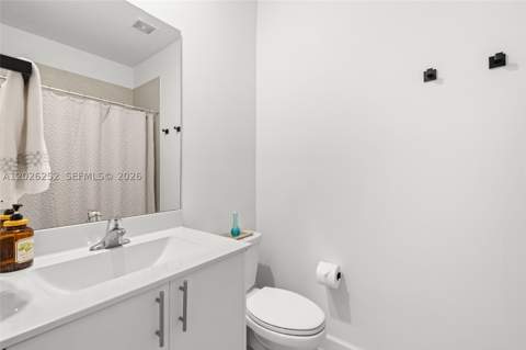 577 NW 204th St, Miami Gardens FL - photo 23 of 35