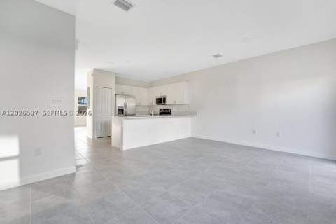 1716 SE 26th Rd 1716, Homestead FL - photo 14 of 37
