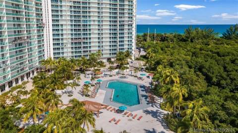 100 Bayview Dr 503, Sunny Isles Beach FL - photo 17 of 48