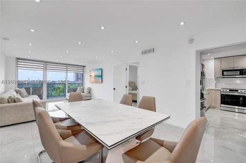 100 Bayview Dr 503, Sunny Isles Beach FL - photo 8 of 48