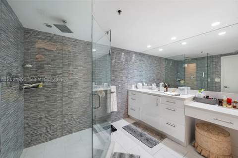 10175 Collins Ave 1505, Bal Harbour FL - photo 10 of 40