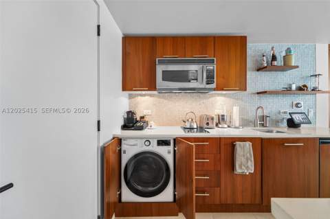 6801 Collins Ave 708, Miami Beach FL - photo 21 of 56
