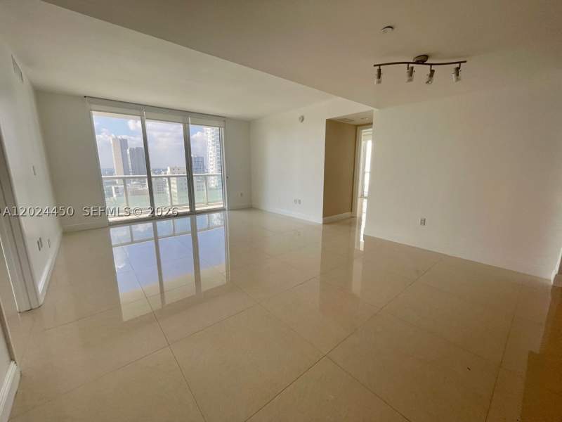 2 bedroom Condominium at 50 Biscayne Blvd 2401, 50 Biscayne Condo, Miami — photo 4