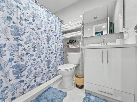 1901 NW 153rd St, Miami Gardens FL - photo 10 of 26