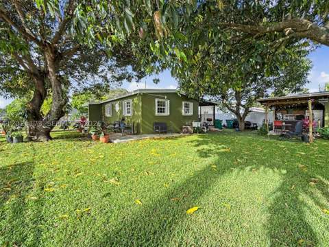 1901 NW 153rd St, Miami Gardens FL - photo 23 of 26