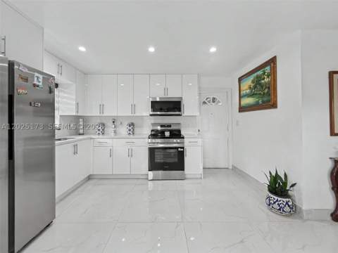 1901 NW 153rd St, Miami Gardens FL - photo 8 of 26