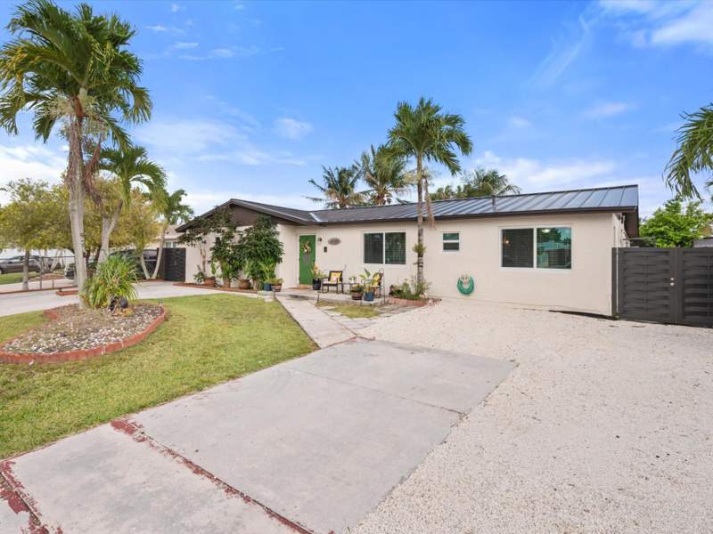5 bedroom SingleFamilyResidence at 12322 SW 186th Street, Eureka Manor Sec 1, Miami — photo 4