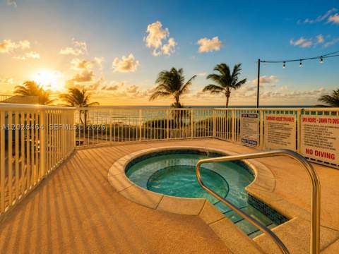 5401 Collins Ave 1022, Miami Beach FL - photo 15 of 22