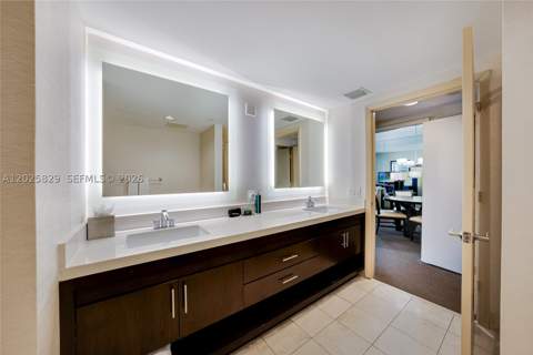17375 Collins Ave 2403, Sunny Isles Beach FL - photo 9 of 36