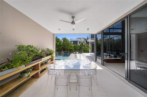 571 Glenridge Rd, Key Biscayne FL - photo 19 of 45