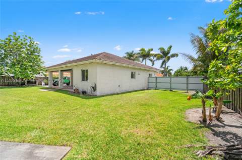 716 SE 12th Ter, Homestead FL - photo 17 of 27