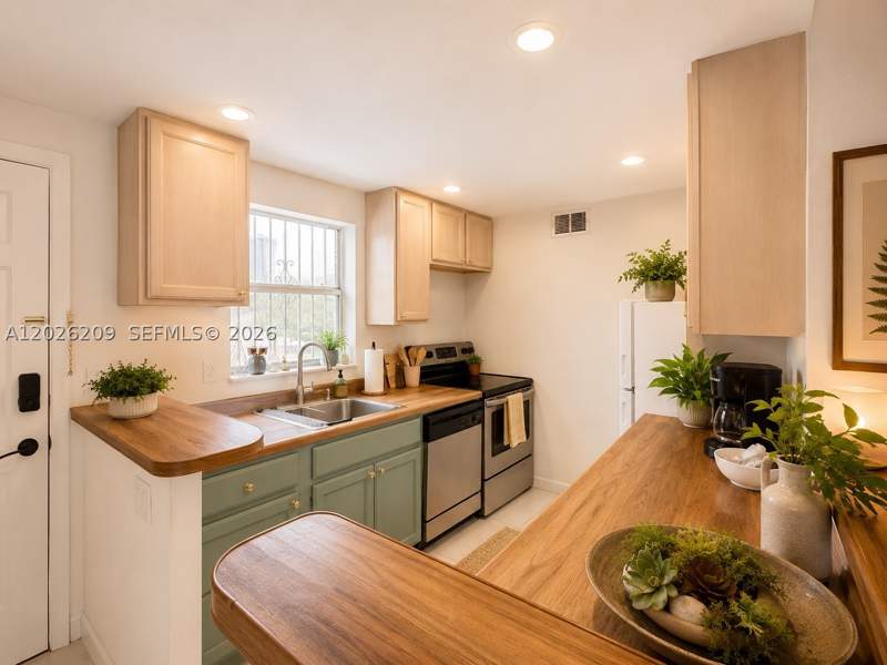 1 bedroom Condominium at 910 Jefferson Ave 5C, 910 Jefferson Towers Cond, Miami Beach — photo 3