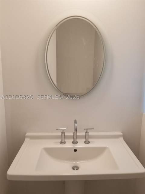 6580 Indian Creek Dr 201, Miami Beach FL - photo 11 of 32