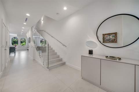 10659 NE Quaybridge Ct C5, Miami FL - photo 10 of 40