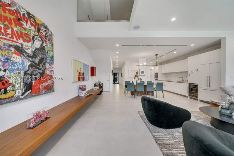 4 bedroom Townhouse at 10659 NE Quaybridge Ct C5, Towers Quayside Ct-Yard V, Miami — photo 3