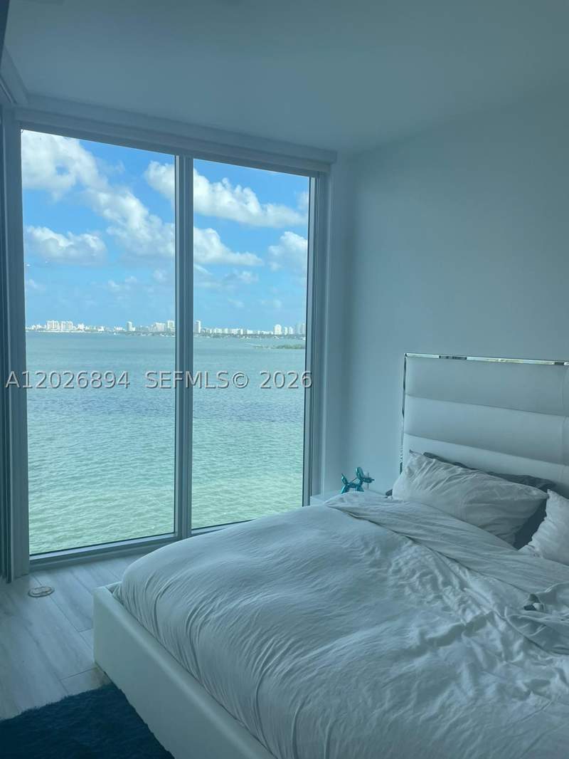 2 bedroom Condominium at 2900 NE 7th Ave 906, Biscayne Beach, Miami — photo 2