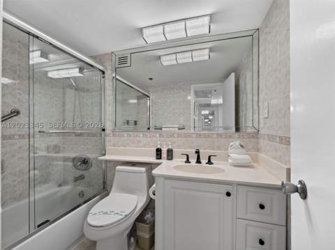 5225 Collins Ave 1509, Miami Beach FL - photo 10 of 26