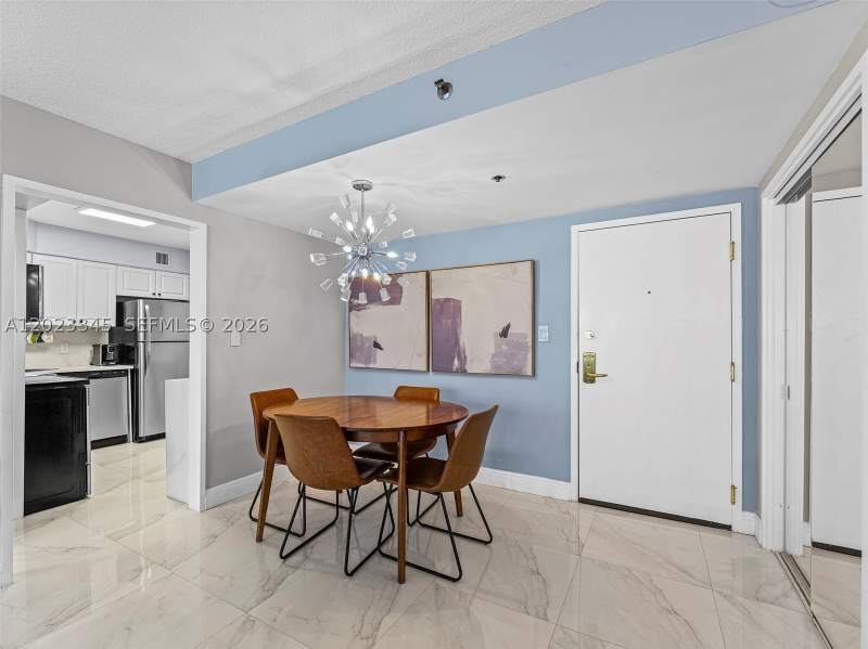 2 bedroom Condominium at 5225 Collins Ave 1509, The Alexander Condo, Miami Beach — photo 3