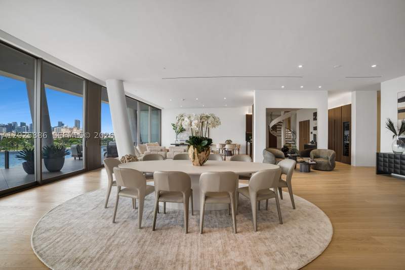 4 bedroom Condominium at 5 Grove Isle Dr Ph-L05, Vita at Grove Isle, Coconut Grove — photo 5
