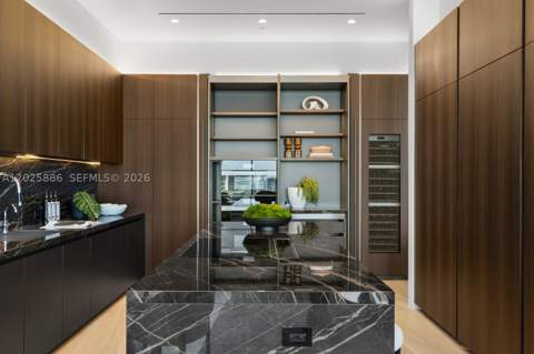 5 Grove Isle Dr Ph-L05, Coconut Grove FL - photo 8 of 58