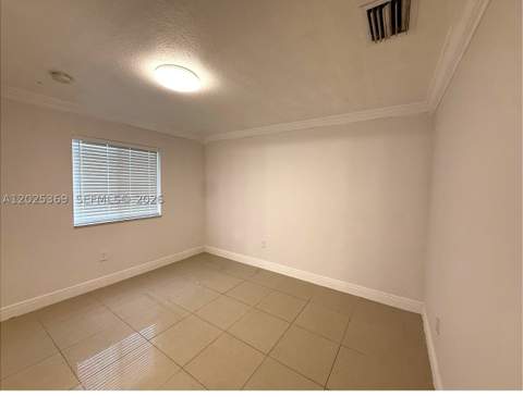 1512 SE 31st Ct 1512, Homestead FL - photo 9 of 13