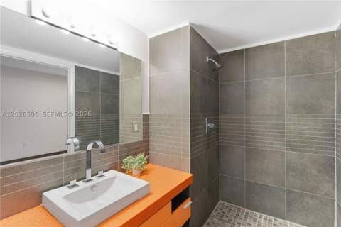 435 21st St 212, Miami Beach FL - photo 14 of 18