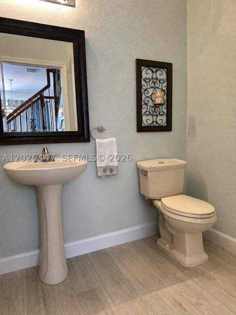12444 SW 125th St, Miami FL - photo 13 of 30
