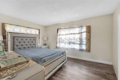 496 NW 165th St Rd D-616, Miami FL - photo 8 of 13