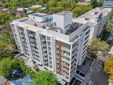 2740 SW 28th Ter 508, Miami FL - photo 16 of 18