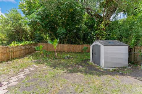 12026 SW 210th St, Miami FL - photo 14 of 20