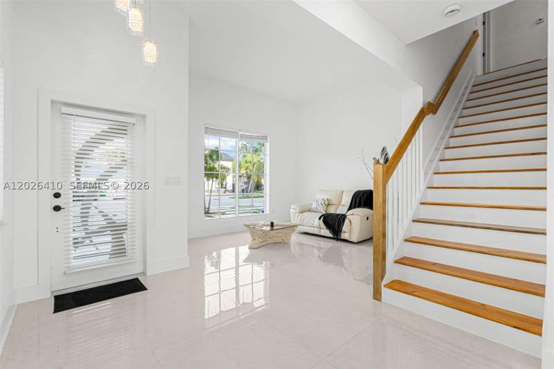 4 bedroom SingleFamilyResidence at 1680 SW 154th Path, Efm Estates Sections Two, Miami — photo 5