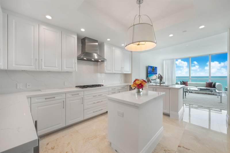 2 bedroom Condominium at 10295 Collins Avenue 2203, 10295 Collins Ave Resdntal, Bal Harbour — photo 4