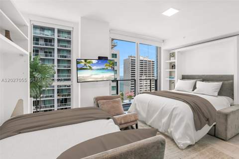 227 NE 2nd St 2611, Miami FL - photo 6 of 14