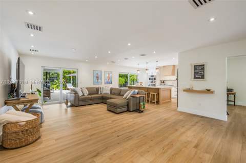 4730 SW 89th Ave, Miami FL - photo 12 of 31
