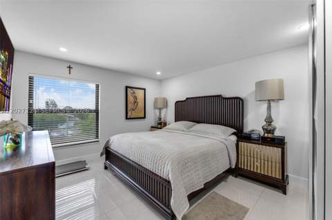 1350 SW 122nd Ave 415, Miami FL - photo 11 of 36