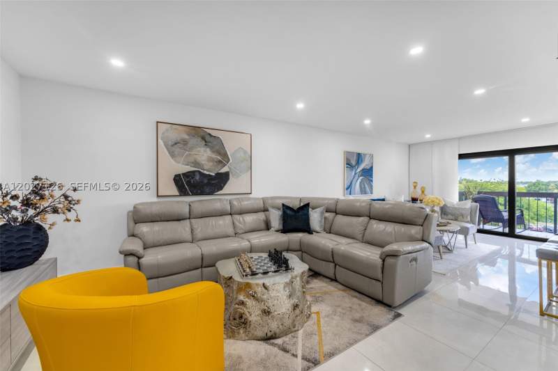 2 bedroom Condominium at 1350 SW 122nd Ave 415, Peninsula At Intl Gardens, Miami — photo 4