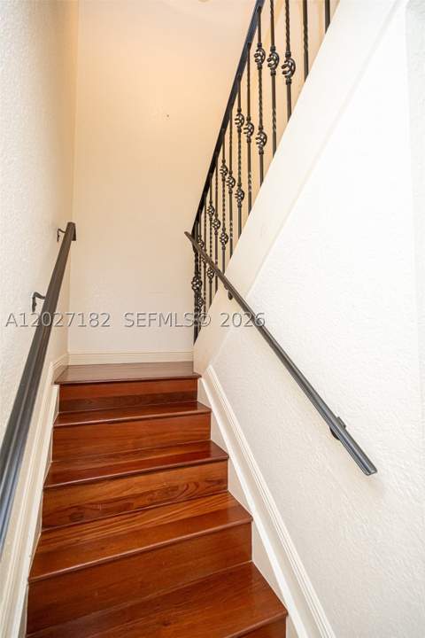 14372 NW 83rd Ave, Miami Lakes FL - photo 10 of 33