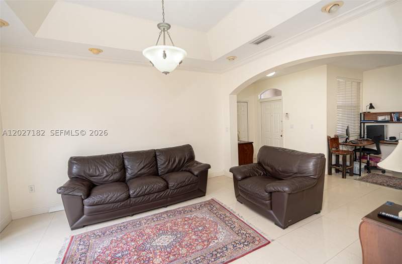 4 bedroom SingleFamilyResidence at 14372 NW 83rd Ave, Anchorage At Miami Lakes, Miami Lakes — photo 3