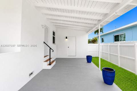 6748 SW 38th St, Miami FL - photo 18 of 23