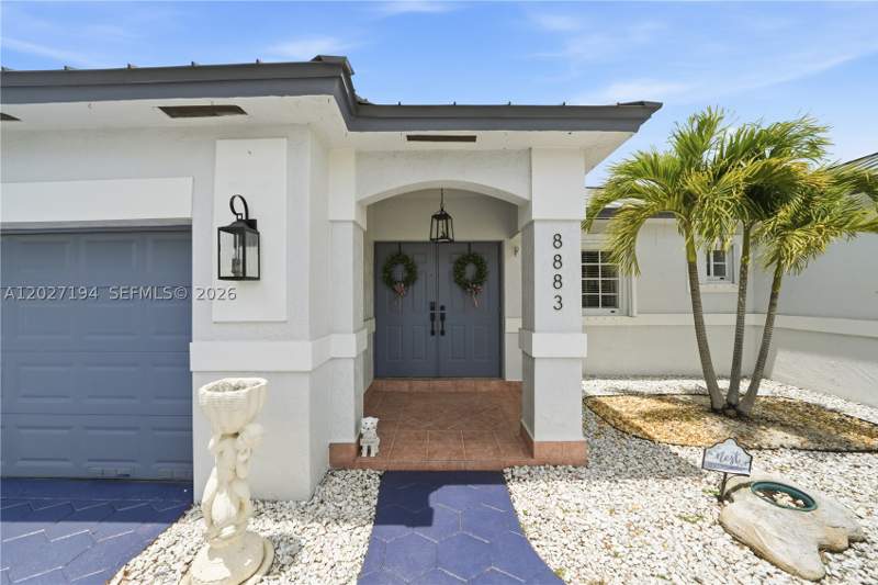3 bedroom SingleFamilyResidence at 8883 NW 176th St, Palm Spring Estates, Hialeah — photo 2