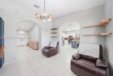 8883 NW 176th St, Hialeah FL - photo 8 of 40
