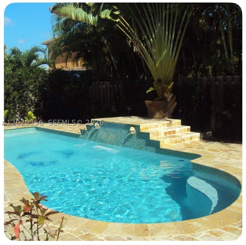 5 bedroom SingleFamilyResidence at 14475 SW 40th St, Sarco Sub, Miami — photo 2