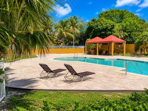 15540 SW 80th St D-304, Miami FL - photo 11 of 16