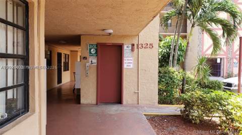 1325 W 68th St 214, Hialeah FL - photo 7 of 29